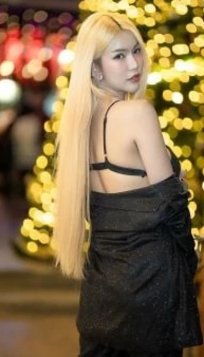 Daniella Mike
