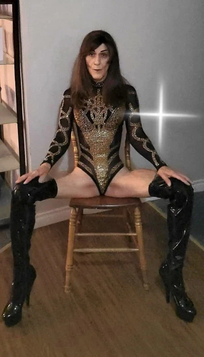Selena Diamond