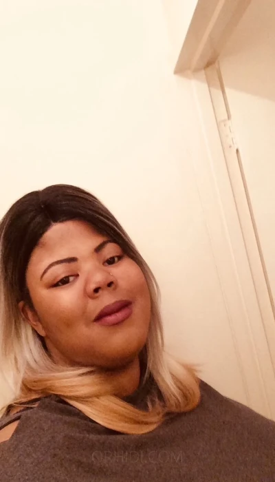 naomihotelvisits